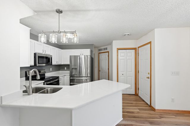 17471 Gettysburg Way, Lakeville, MN 55044