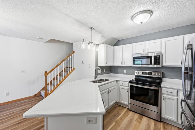 17471 Gettysburg Way, Lakeville, MN 55044