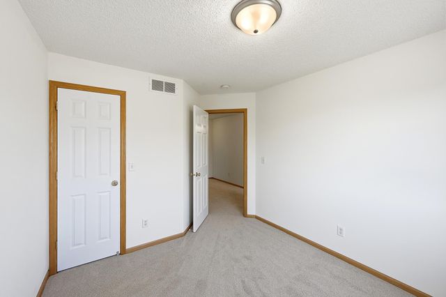 17471 Gettysburg Way, Lakeville, MN 55044