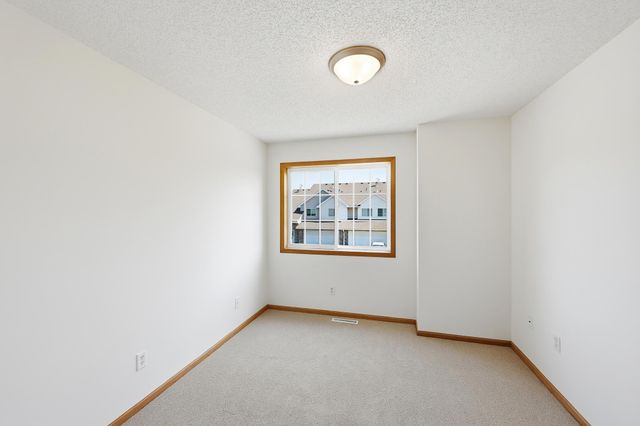 17471 Gettysburg Way, Lakeville, MN 55044