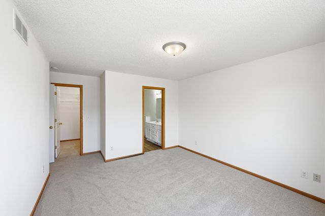 17471 Gettysburg Way, Lakeville, MN 55044