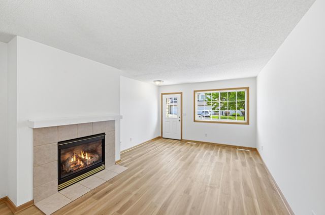17471 Gettysburg Way, Lakeville, MN 55044