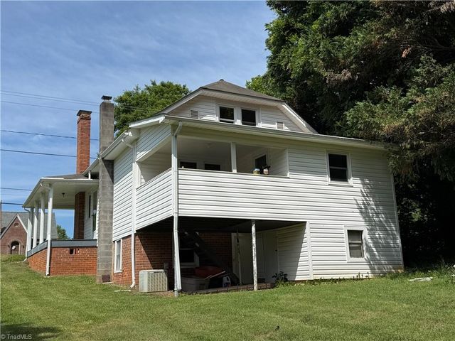 2788 Boone Trail, North Wilkesboro, NC 28659