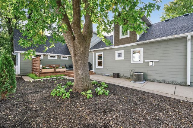 2084 4th Street, White Bear Lake, MN 55110