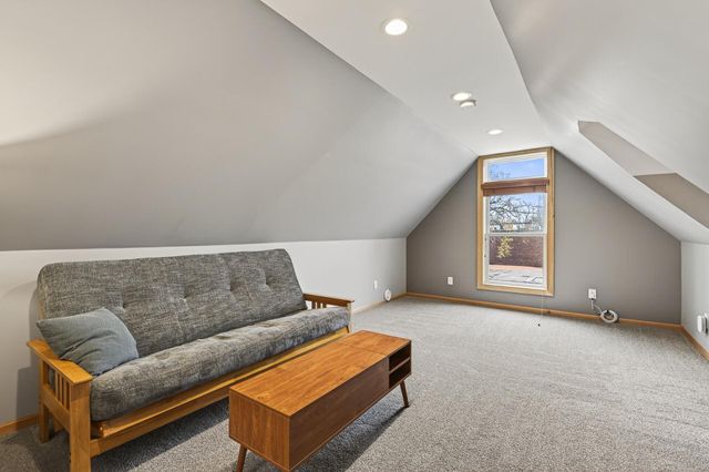2084 4th Street, White Bear Lake, MN 55110