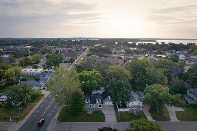 2084 4th Street, White Bear Lake, MN 55110