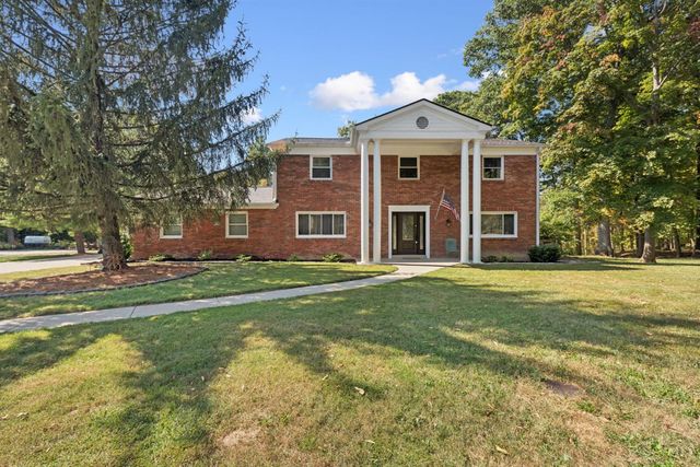 882 Quailwoods Drive, Loveland, OH 45140
