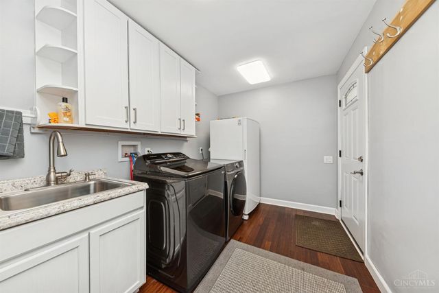 882 Quailwoods Drive, Loveland, OH 45140