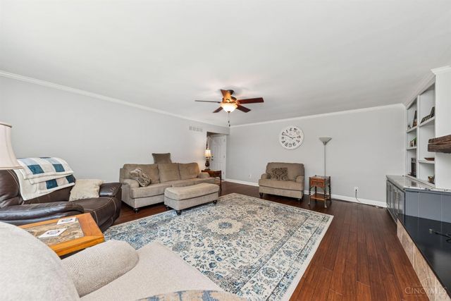 882 Quailwoods Drive, Loveland, OH 45140