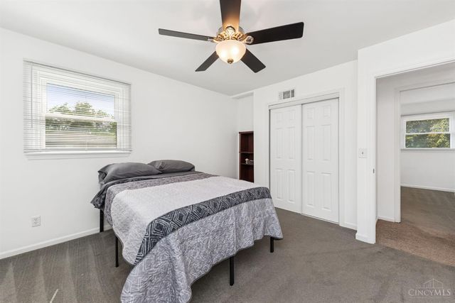 882 Quailwoods Drive, Loveland, OH 45140