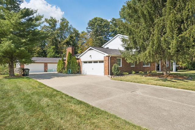 882 Quailwoods Drive, Loveland, OH 45140