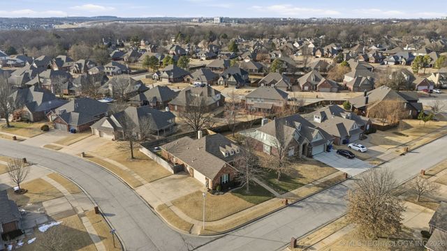 3104 S Tamarack Avenue, Broken Arrow, OK 74012