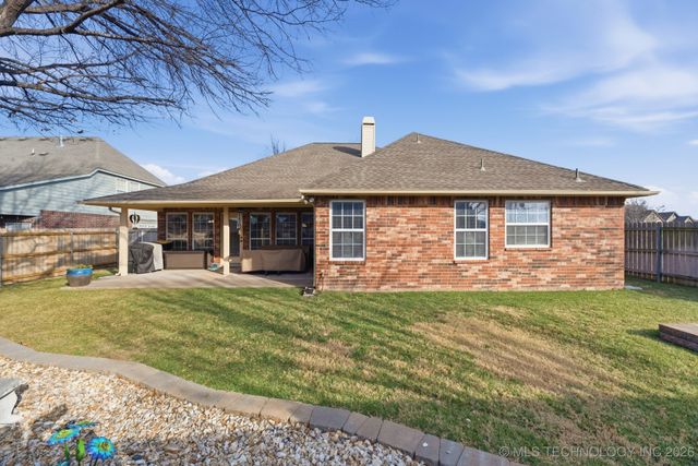 3104 S Tamarack Avenue, Broken Arrow, OK 74012