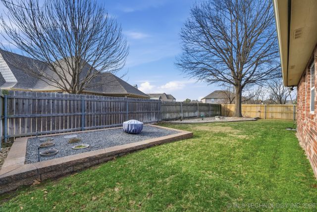 3104 S Tamarack Avenue, Broken Arrow, OK 74012