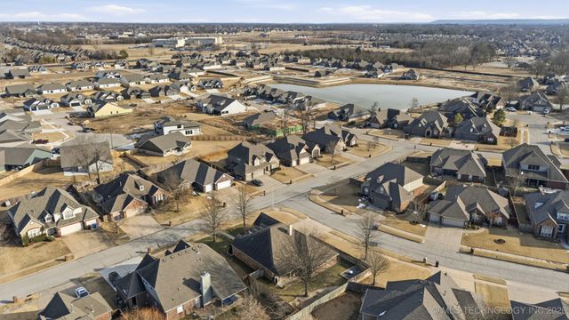 3104 S Tamarack Avenue, Broken Arrow, OK 74012