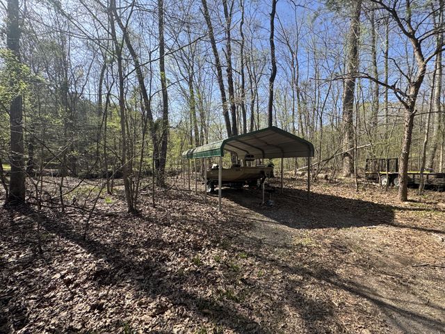 268 Sugar Maple Dr, Dover, TN 37058