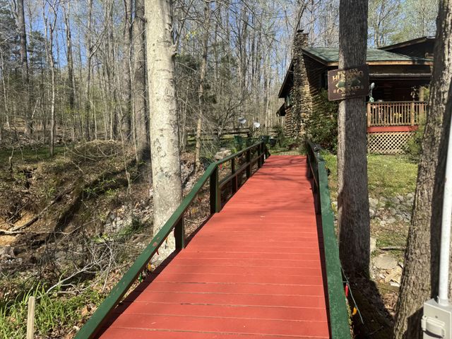 268 Sugar Maple Dr, Dover, TN 37058