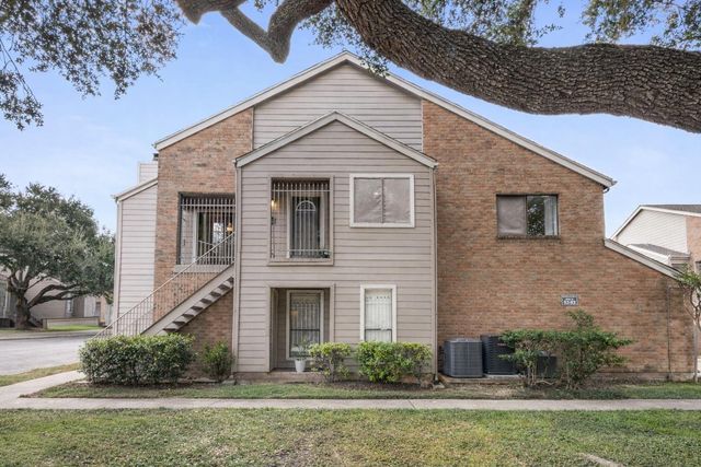 6701 Sands Point Drive 61, Houston, TX 77074