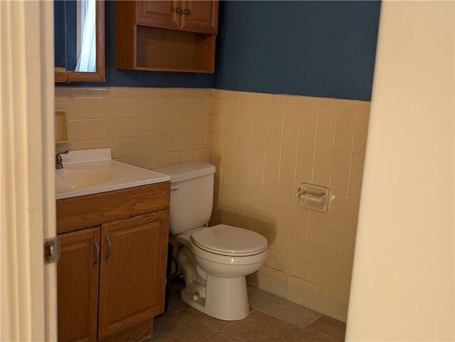 1533 Orangewood Ave, Beechview, PA 15216