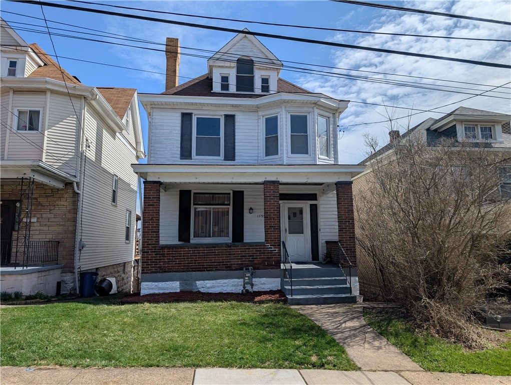 1533 Orangewood Ave, Beechview, PA 15216