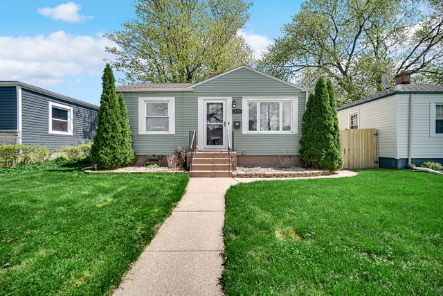 133 N Delaware Street, Hobart, IN 46342