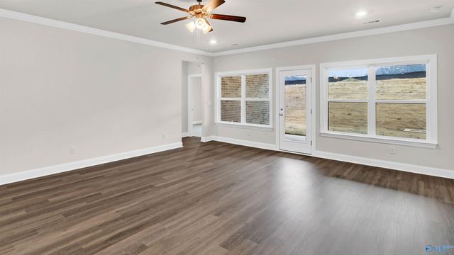 347 Jackson Point Circle, Huntsville, AL 35811