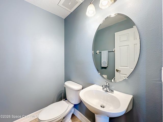 110 Warsteiner Way 301, Melbourne Beach, FL 32951