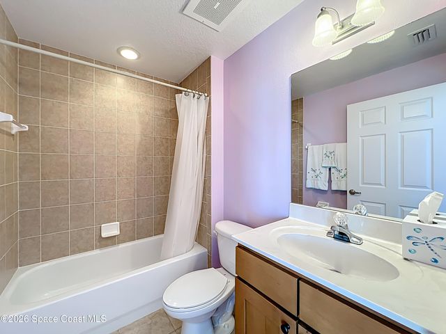 110 Warsteiner Way 301, Melbourne Beach, FL 32951