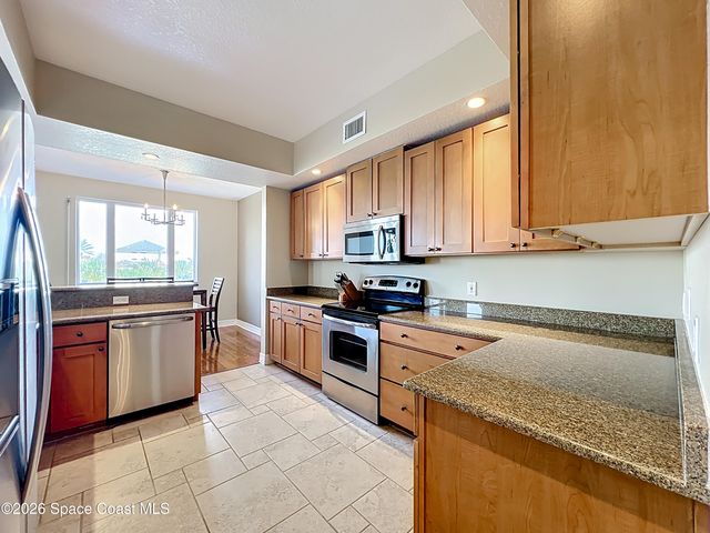 110 Warsteiner Way 301, Melbourne Beach, FL 32951