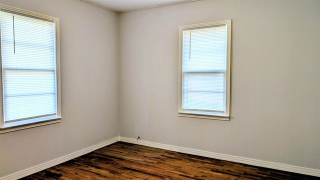 32 E Main Street, Ash Flat, AR 72513