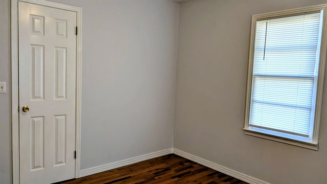 32 E Main Street, Ash Flat, AR 72513