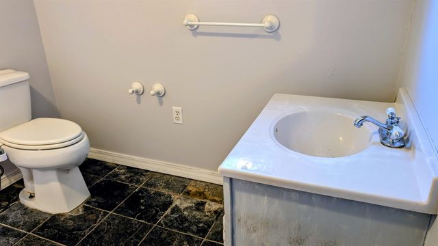 32 E Main Street, Ash Flat, AR 72513