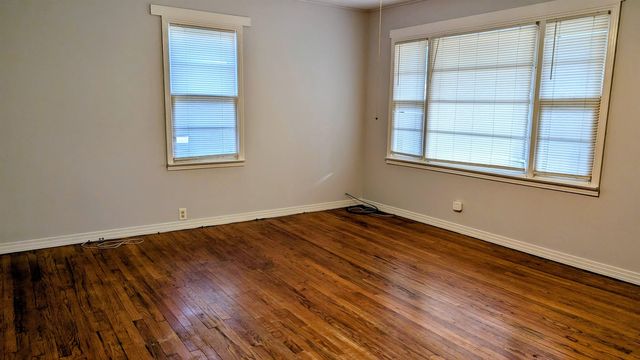 32 E Main Street, Ash Flat, AR 72513