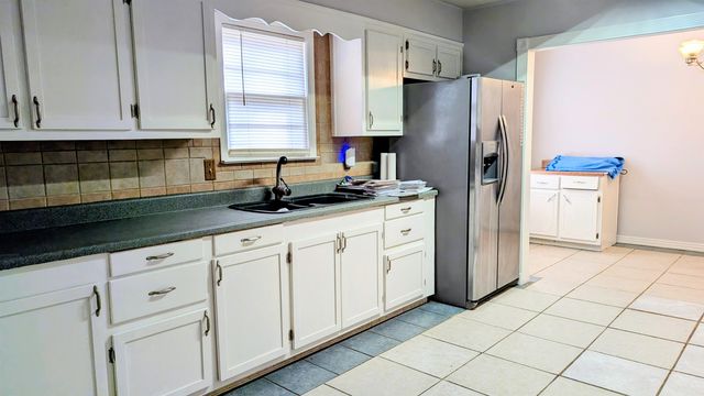 32 E Main Street, Ash Flat, AR 72513