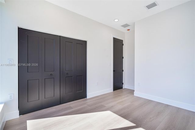 281 NW 52nd St 281, Miami, FL 33127