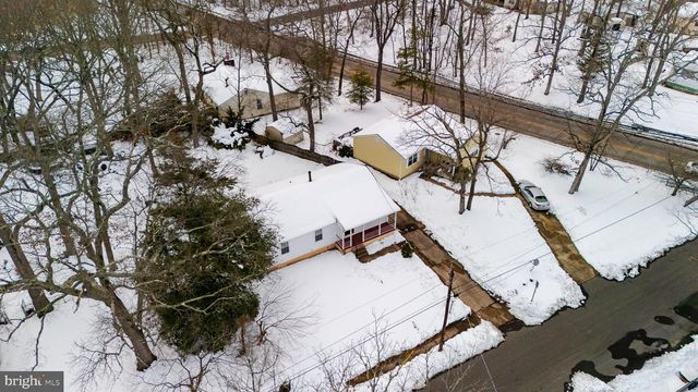 16 E WOODBURN AVE, Pine Hill, NJ 08021