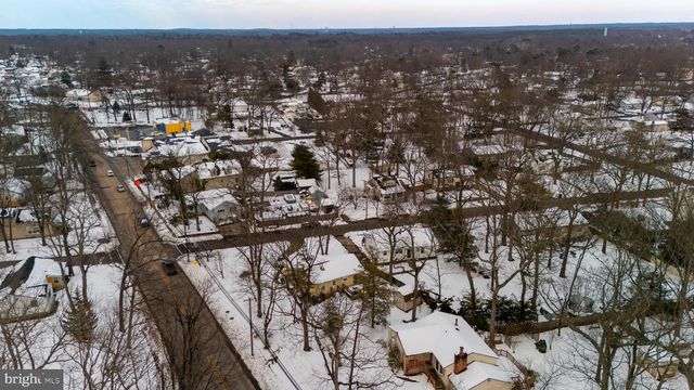 16 E WOODBURN AVE, Pine Hill, NJ 08021