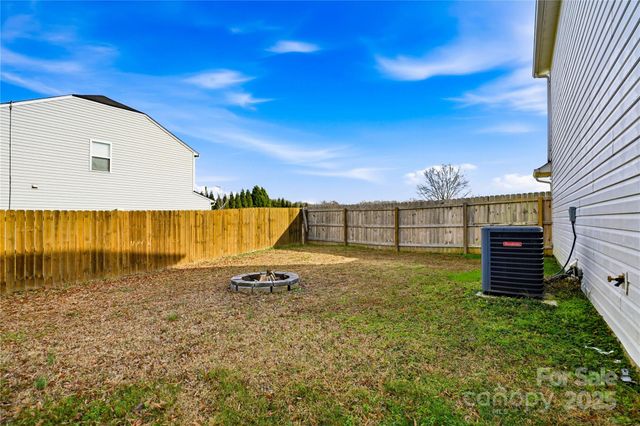 228 Hollybrook Court, Salisbury, NC 28147