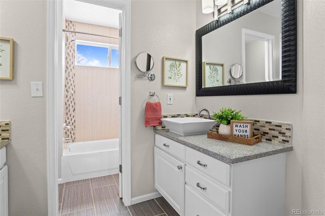 7850 E Jewell Avenue, Denver, CO 80231