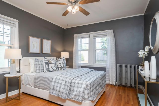 2724 Utica Avenue S, Saint Louis Park, MN 55416
