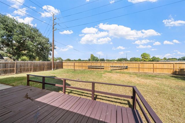 10402 Trading Post Drive, Houston, TX 77064