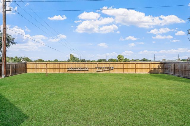 10402 Trading Post Drive, Houston, TX 77064