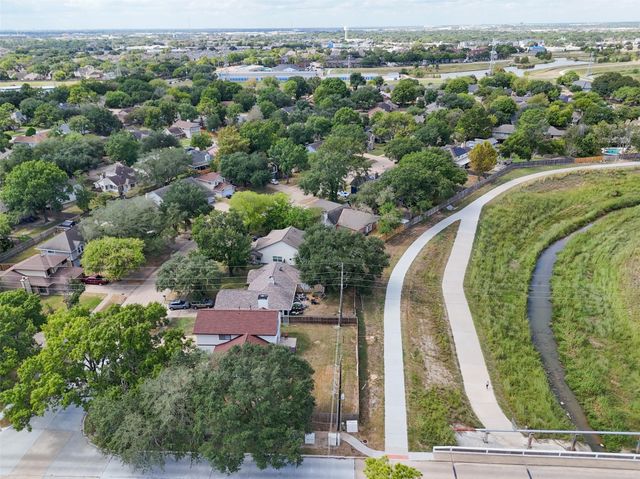 10402 Trading Post Drive, Houston, TX 77064
