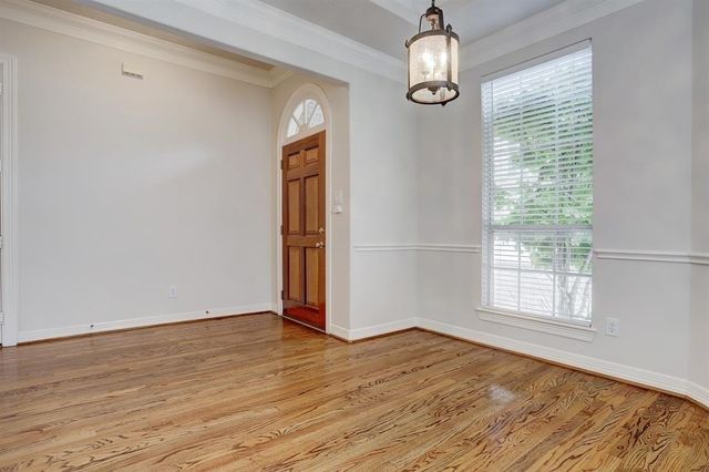 2822 Briarhurst Park, Houston, TX 77057
