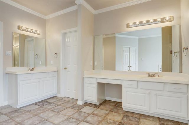 2822 Briarhurst Park, Houston, TX 77057