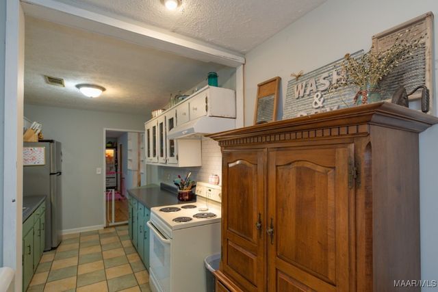 615 Sarver Avenue, Montgomery, AL 36109