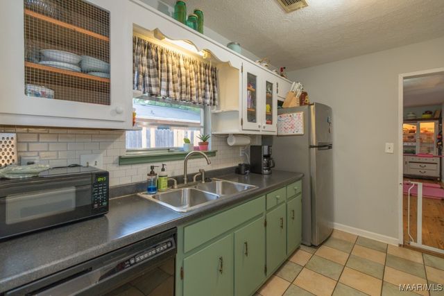 615 Sarver Avenue, Montgomery, AL 36109