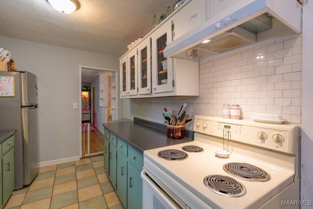 615 Sarver Avenue, Montgomery, AL 36109