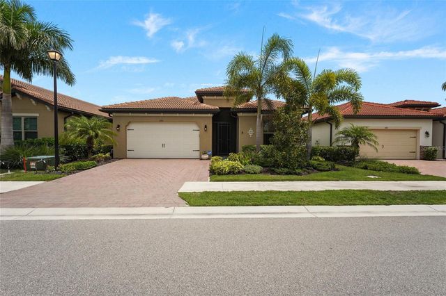 696 RAVELLO BOULEVARD, Nokomis, FL 34275