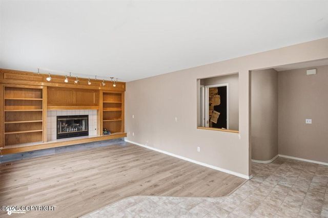 2416 Brook Hill Circle, Anchorage, AK 99516